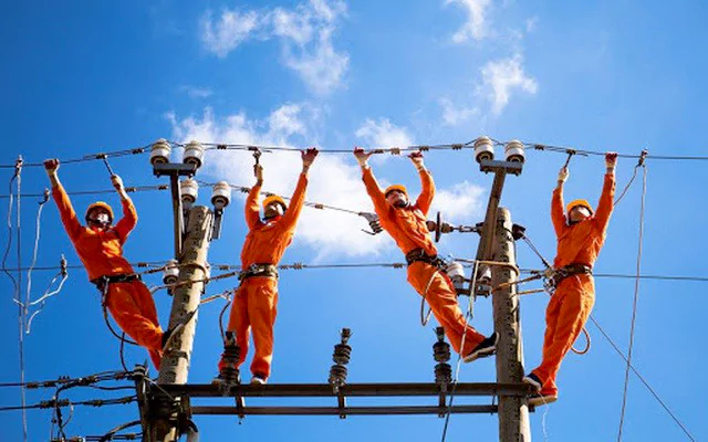 Evn Evn 70 Nam Doi Moi Cung Dat Nuoc Cuoc Thi Anh 220240411122912